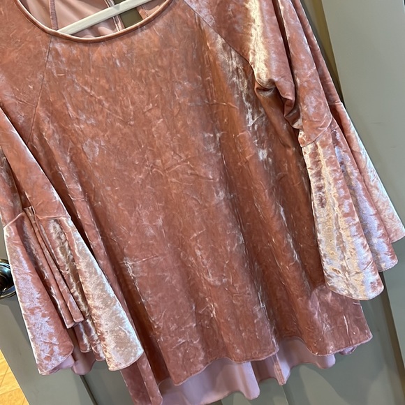 Cupio Pink Velvet Tunic Bohemian Peasant Gypsy Medium EUC - Picture 4 of 7